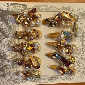 Golden Reverie" Luxe Nail‎ Set